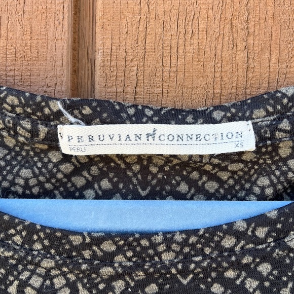 Peruvian Connection Semi-Sheer Lightweight Long Sleeve Printed Layering Shirt XS - Picture 3 of 4